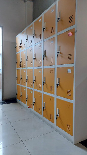 员工储物柜图片下载