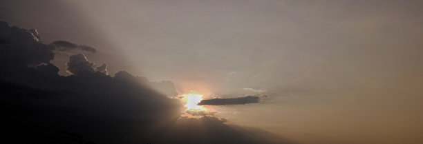 黄光云图片下载