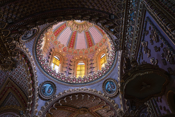 我们的瓜达卢佩圣母拱形天花板和圆顶图片下载