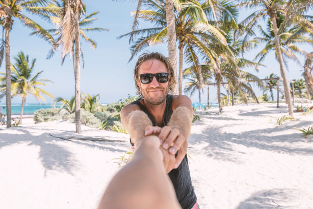 跟我去热带度假吧图片下载