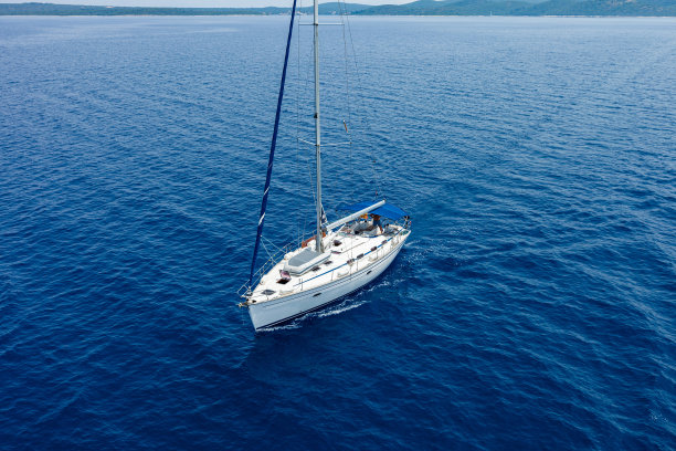 从上面看帆船图片下载