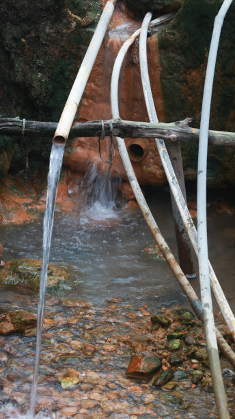 山水流动图片下载