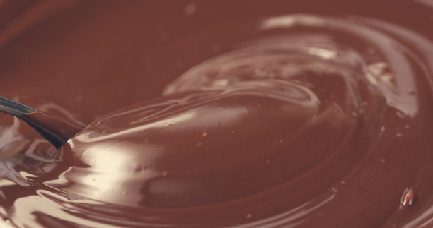 优质黑融化巧克力混合调色图片下载