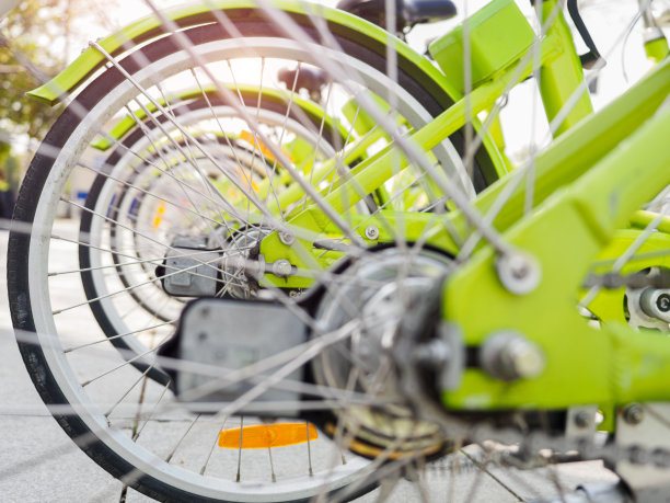 整齐的自行车图片下载