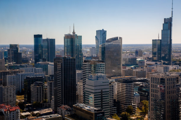 华沙市中心城市景观建筑图片下载