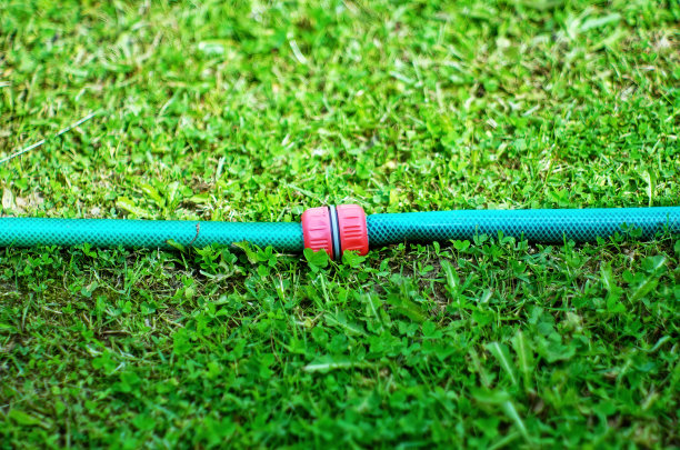 软管与水的塑料连接图片下载