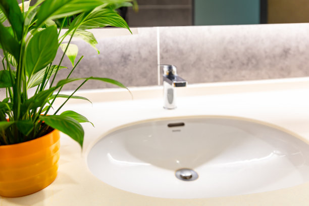 盥洗室水槽干净整洁图片下载