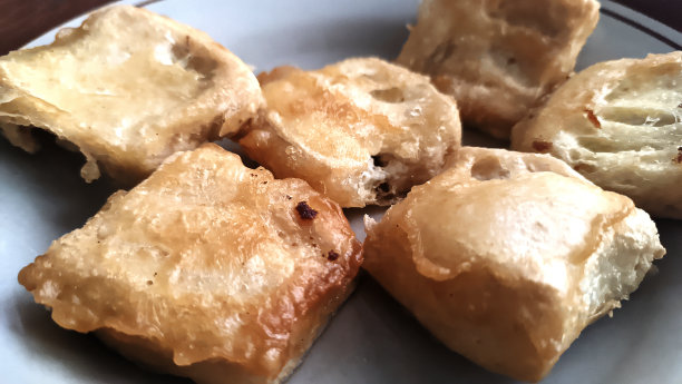 炒豆腐配上美味可口的面粉图片下载