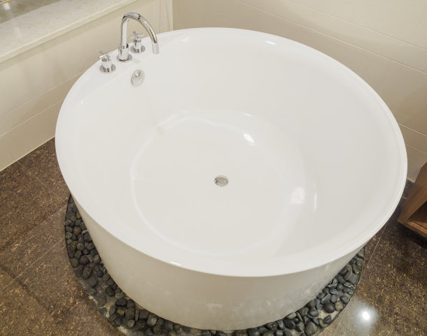 圆形浴缸图片下载