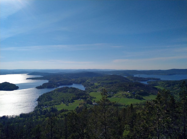 股票照片的特点是在春天瑞典东北海岸的壮丽景色图片下载
