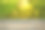 模糊的背景绿色公园在夏天，木桌面在闪亮的散景绿色背景。用于产品展示图片下载