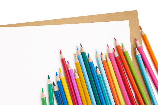 彩色彩虹铅笔白底，返校理念，学校创意理念图片下载