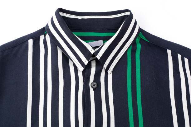 短袖条纹衬衫。织物的质地。图片下载