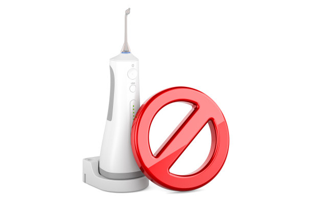 带有禁止符号的口腔冲洗器，3D渲染图片下载