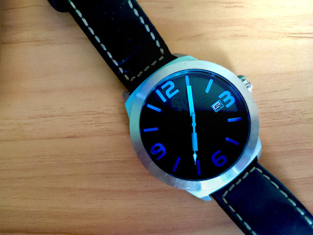 蓝黑色模拟表(时钟指针)图片下载