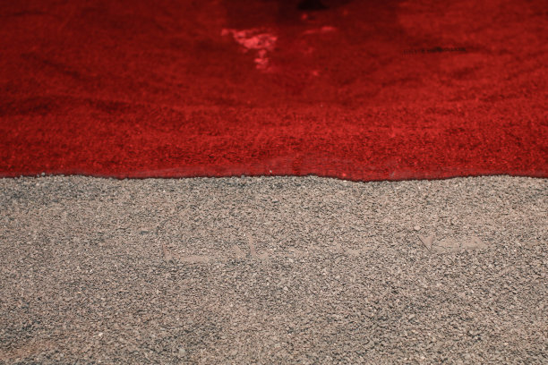 红色玻璃背景的沙滩。没有人。副本的空间。优雅的图形壁纸。裂缝、波浪、线条、圆圈、凹陷。凸的。横幅、广告、题字图片下载