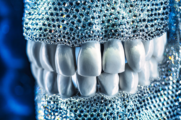 钻石和牙齿图片下载