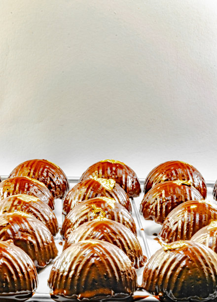 Bniouen。非烘焙阿尔及利亚巧克力蛋糕图片下载