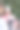 度假时，母亲和女儿微笑着用她的数码平板电脑和电子铅笔画了一幅漫画肖像。趣味和艺术概念。滑稽的场景。鬼混和傻乎乎的鬼脸。图片下载