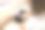 皮肤科医生为女子小腿做脱毛电解手术。在美容院的电子脱毛。水平面。真实的照片图片下载