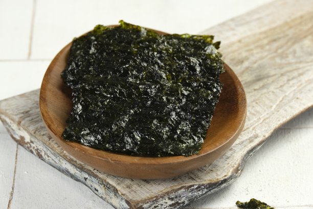 脆皮海苔或干海藻图片下载