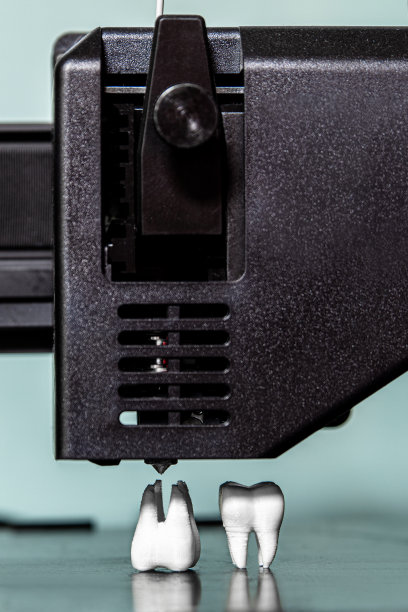 用3d打印机打印的假牙图片下载