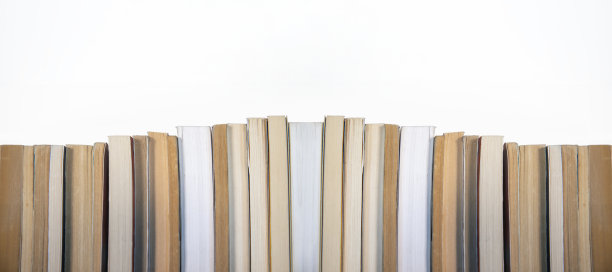 一堆白底的书。复制文本空格。图片下载