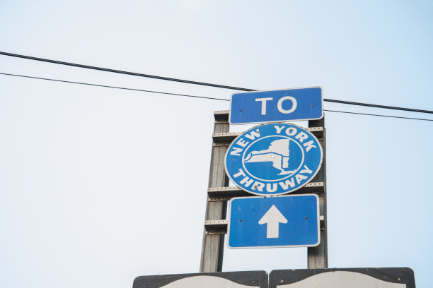 到高速公路的方向图片下载