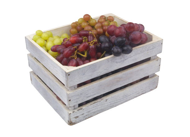 白色木箱与葡萄品种隔离在白色图片下载