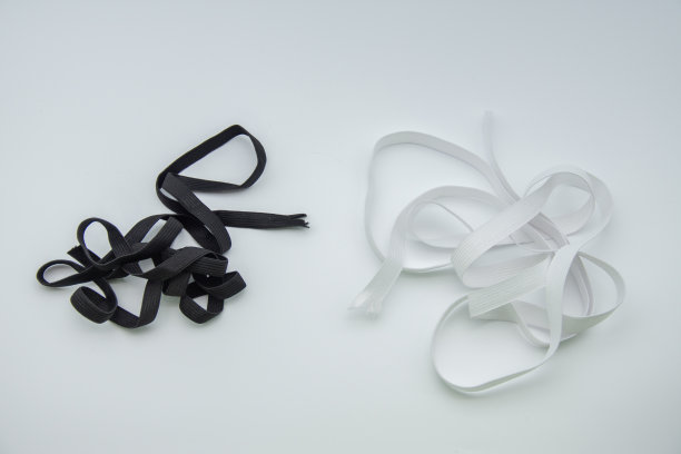 白色背景上的黑白弹性，图片下载