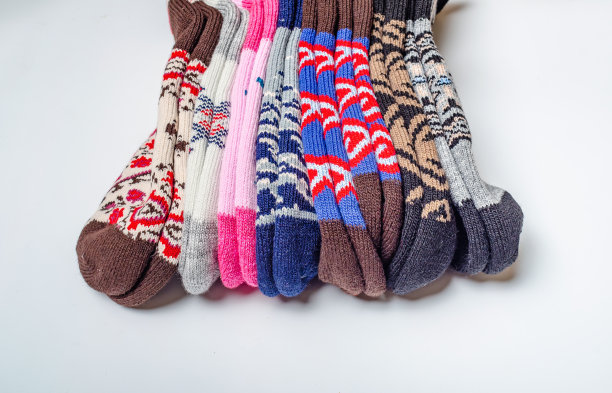 颜色套暖和的羊毛袜子。耐用的袜子图片下载