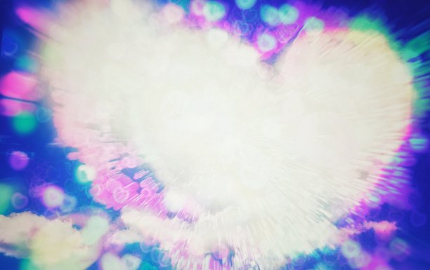 蓝色天空中心形云的3d插图图片下载