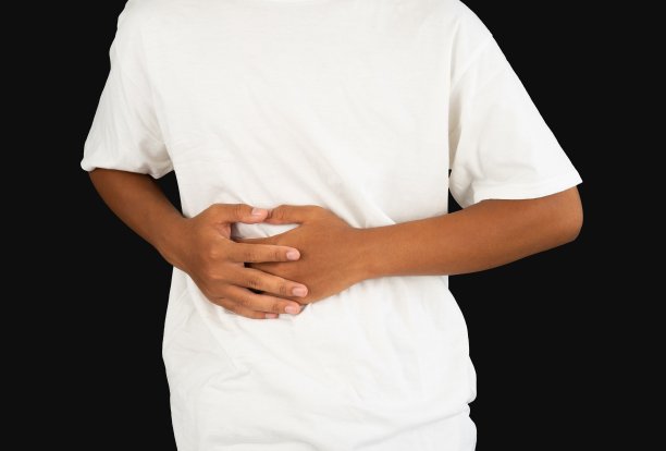 一名胃病男子被隔离图片下载