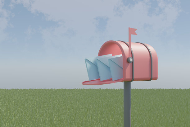 红色的盒子与蓝色的邮件信封上现实的天空和草地3d渲染插图图片下载