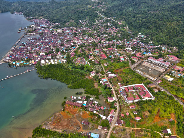 苏拉威西岛中部的一个小城市图片下载