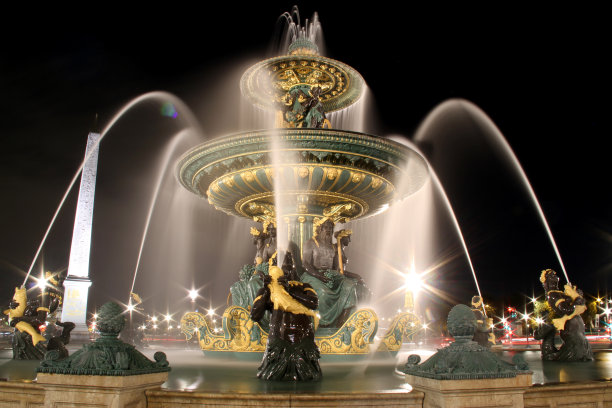 水与光的彩虹图片下载