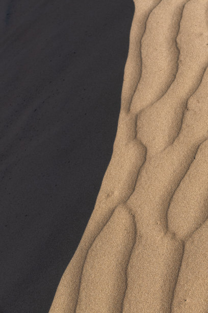 Elsen Tasarkhai或迷你戈壁，蒙古中部图片下载