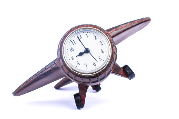 飞机木钟，旅行思路孤立图片下载