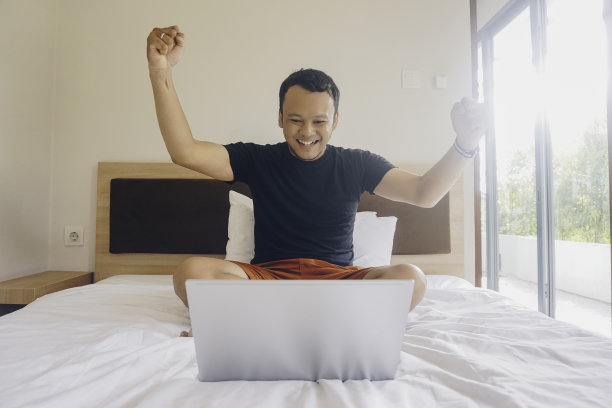 一个热情成功的亚洲商人的肖像。图片下载