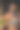 一个穿着大衣、拿着花束、复古收音机和耳机的男人的滑稽样子。一个荒谬的约会形象。图片下载