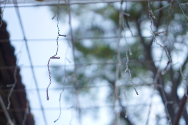 公园装饰的照片，如灯光。适合背景设计，设计元素，海报，演示设计等。图片下载