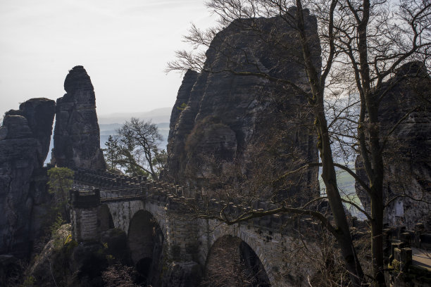 德国撒克逊瑞士国家公园巴斯泰桥图片下载