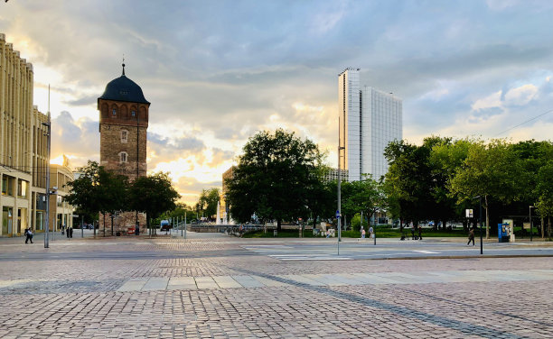 历史悠久的鹿特丹位于德国开姆尼茨市中心。图片下载