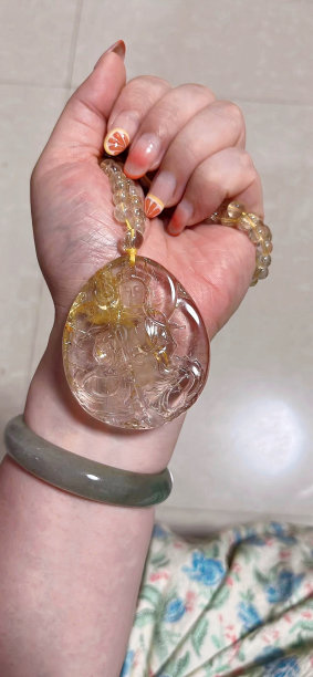 水晶玉石饰品图片下载