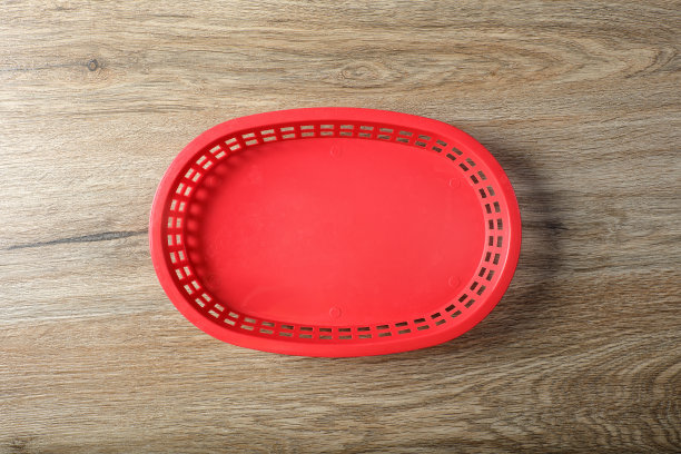 桌上有一个空盘子图片下载