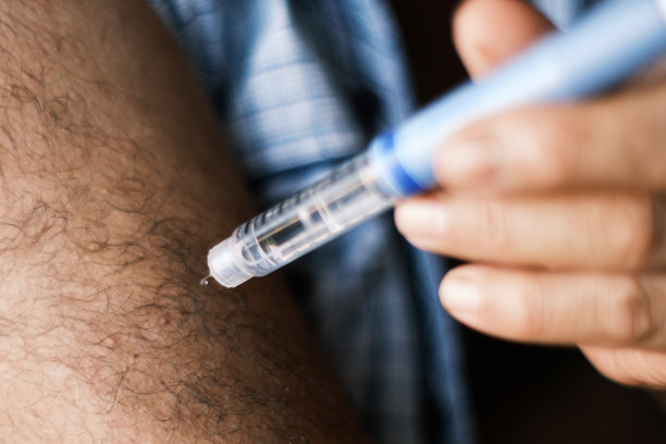 胰岛素注射瞬间图片下载