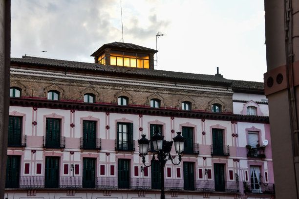 华沙文化科学宫，照片为背景图片下载