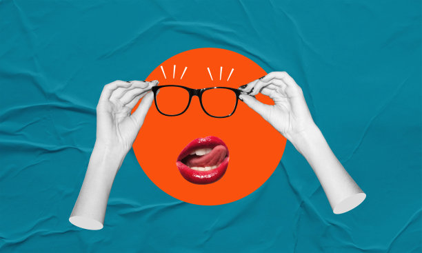 艺术拼贴，戴眼镜的手和精致的嘴唇在蓝色的纸背景。图片下载
