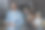 面带微笑的大胡子男子是高年级IT电脑课的老师图片下载