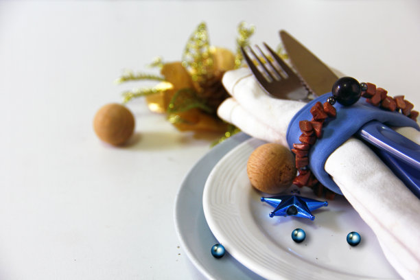 摘要:优雅的禧年背景和旗帜的圣诞节日。图片下载